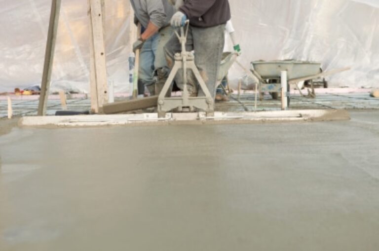Floor screeding on site